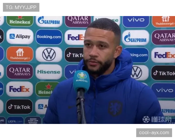 德佩闪耀巴萨生涯，进攻才华与团队精神获赞