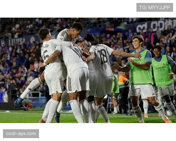 皇马锋线新三叉戟默契渐入佳境，进攻火力全开