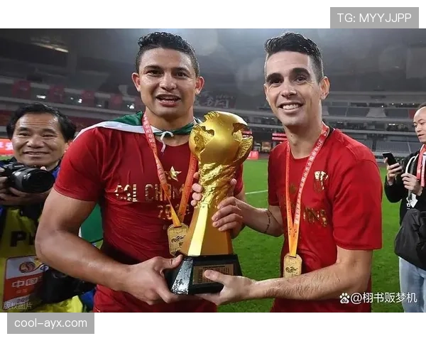 奥斯卡在海港本赛季表现稳健,持续提升球队中场竞争力 奥斯卡在海港本赛季表现稳健,持续提升球队中场竞争力