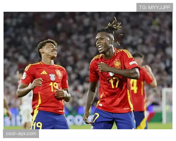 尼科·威廉斯 vs 萨卡：两种边锋成长路径对比