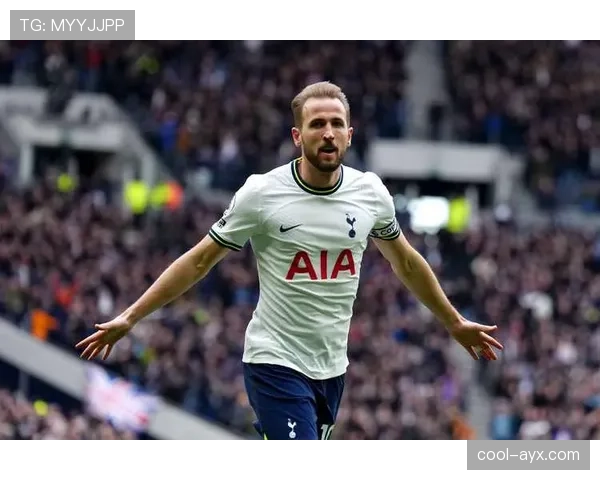 哈里·凯恩回撤组织能力解析：中锋如何转型为进攻核心