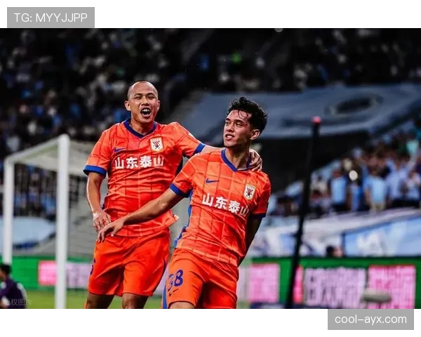 山东泰山战术危机显现，阵容短板与冠军定位冲突对赛季走势形成制约